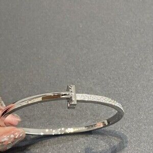 Tiffany & Co New Classic T1 Bracelets 2023